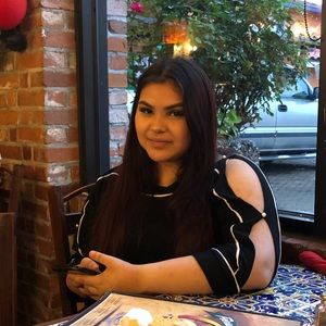 Meet your Posher, Samantha